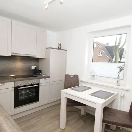 Kleingarns Nest, Whg Peerstall * Вик-ауф-Фёр